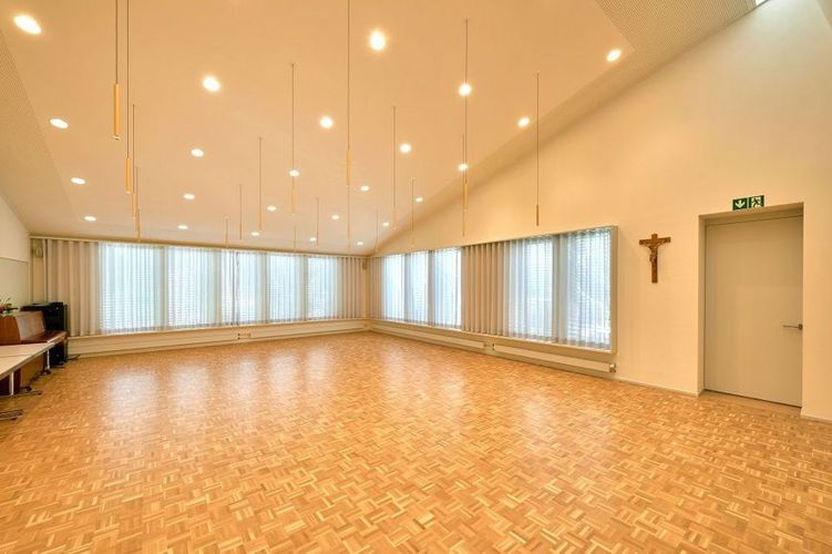Oberaargau Infrastruktur Kirchgemeidnehaus Herzogenbuchsee Saal2