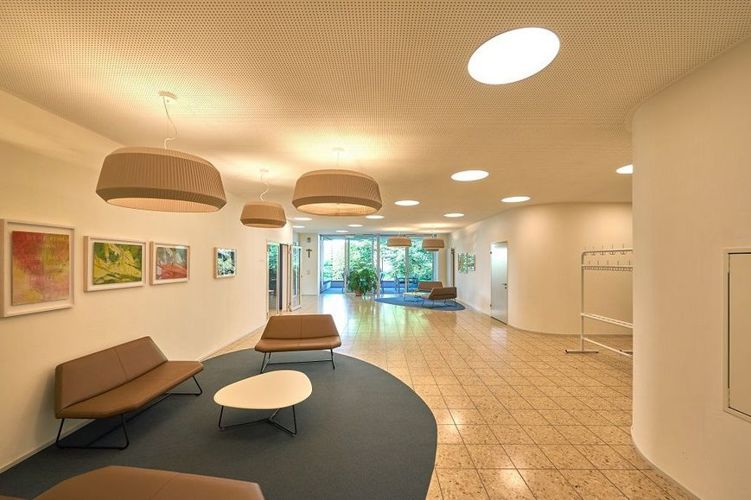 Oberaargau Infrastruktur Kirchgemeidnehaus Herzogenbuchsee Foyer
