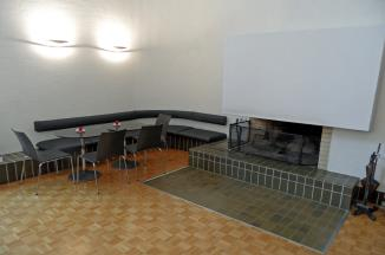 Club 2