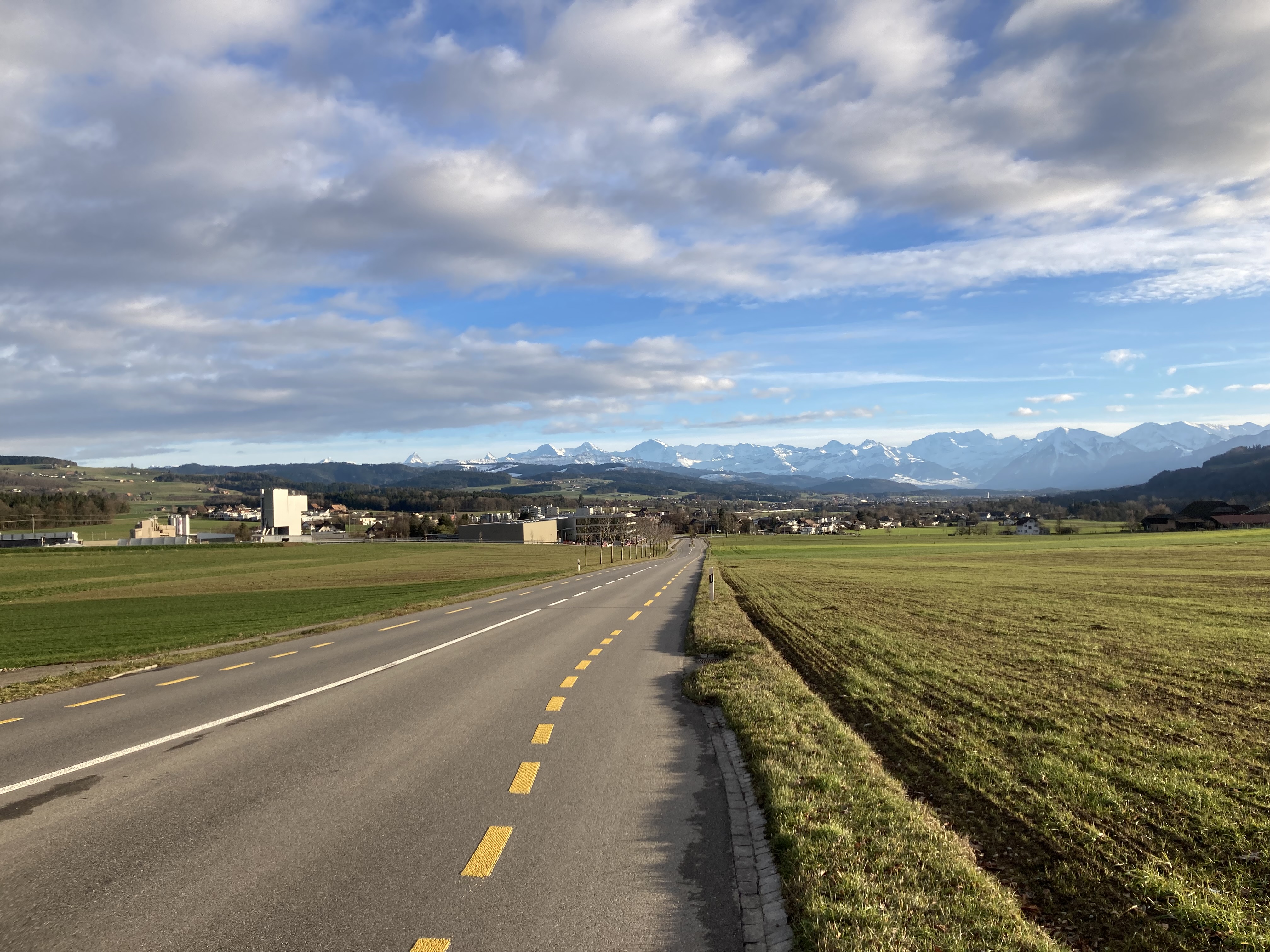 Blick von Allmendingen ins Aaretal