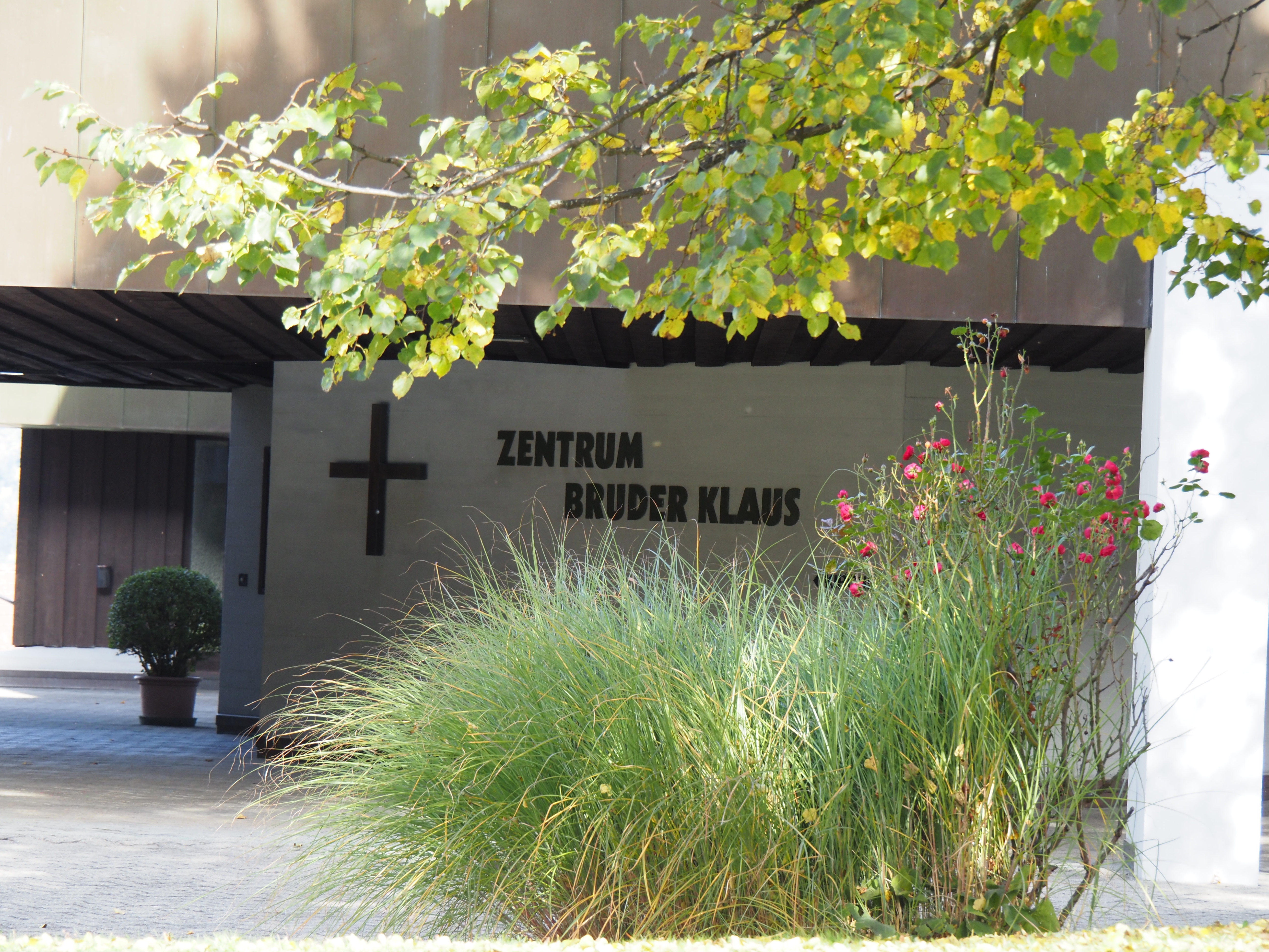 Zentrum Bruder Klaus im Frühherbst